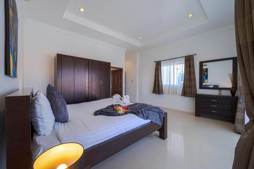 Luxurious 5-bedroom Private Pool Villa! Pv5 Villa HHQ