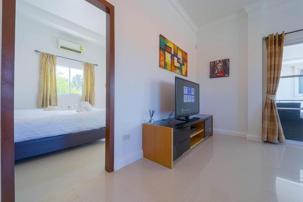 Luxurious 5-bedroom Private Pool Villa! Pv5 * HHQ